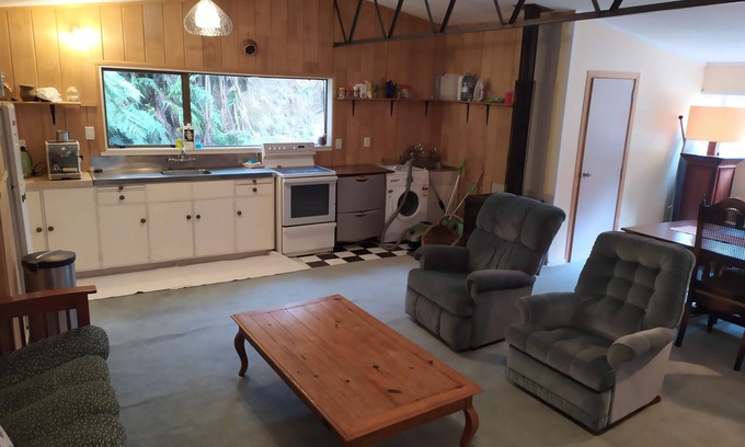 Horokiwi Cottage | Rural Bach dans la capitale