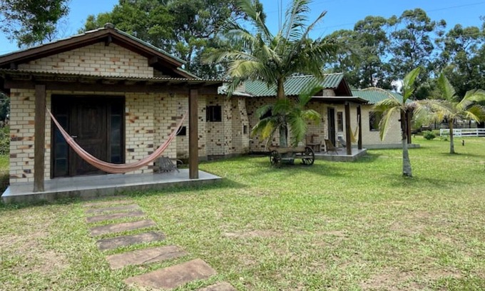 Torres Cabine | Rural Cabin on the Beach with Pool