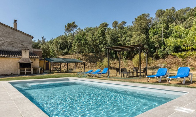 Santa Coloma de Farners Maison | Rural House 'Can Miquel' in the Mountains, Near the Beach, Private Pool, Amazing MTB Routes and AC
