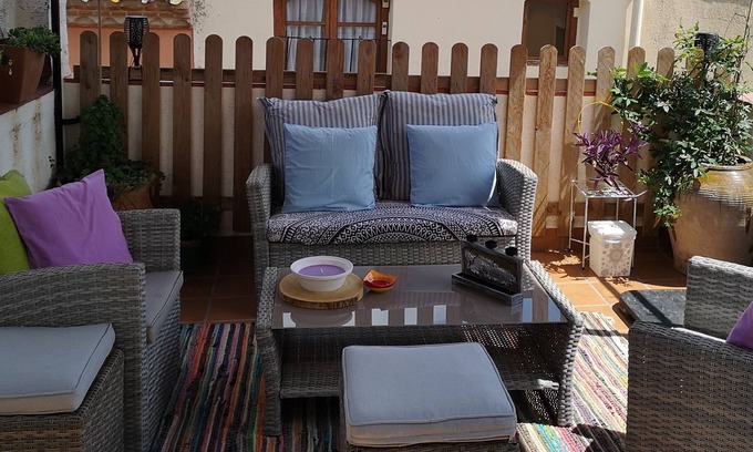 Riudecanyes Maison | Rural house of town in Riudecanyes. Ideal for trips with family or friends.
