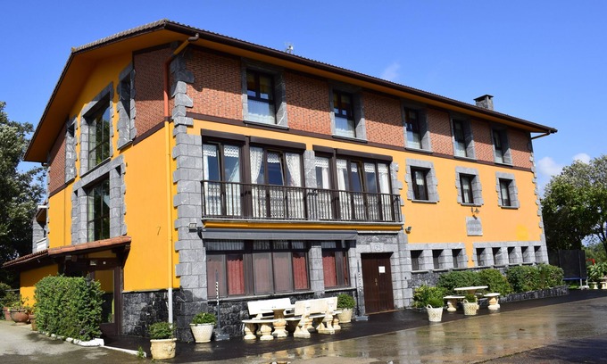 Usurbil Cottage | Gîte Caserío Ibarrola Txiki pour 12 personnes
