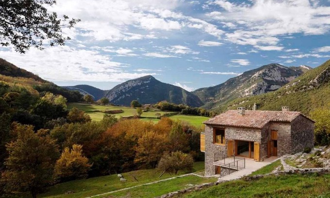 Montagut Maison | Maison rurale dans un cadre naturel impressionnant! Jusqu'à 10 personnes