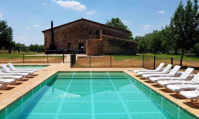 Queixas Maison | Maison rurale à Gérone. 8 chambres, piscine privée