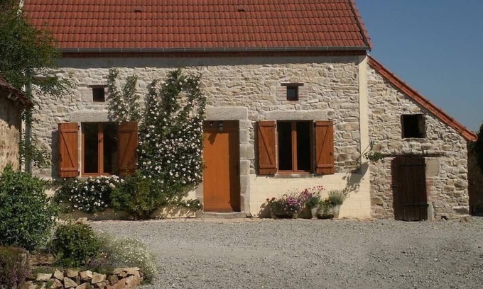 Viersat Autre | Rural idyll but only a short drive to towns
