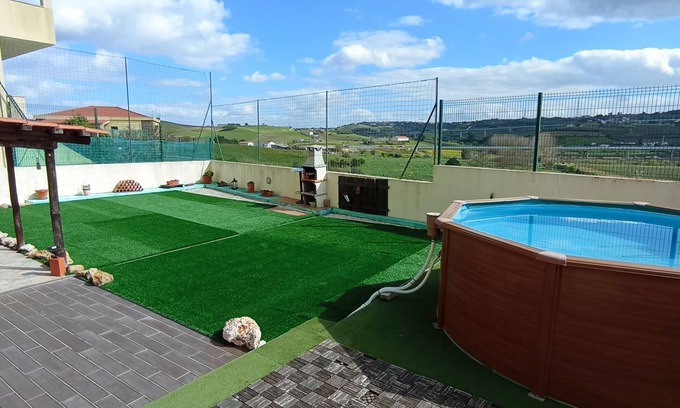 Arruda dos Vinhos Appartement | Valley Guest House - Piscine et Campagne