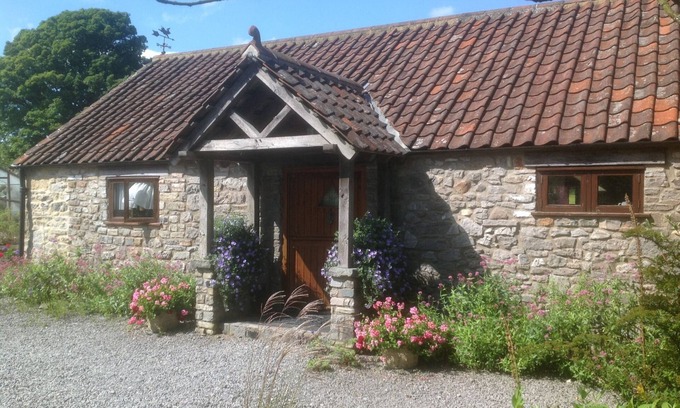 Binegar Cottage | Rural Retreat - Gold Award, 4 Star Barn dans un beau jardin - 5 miles à Wells