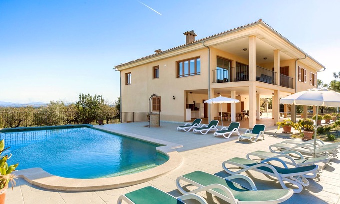 Moscari Villa | Villa rurale avec piscine et vue exceptionnelle - Villa Sastre