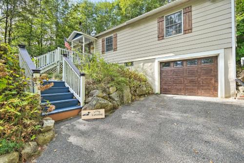 Chestertown Maison | Rustic Adirondacks Home with Hot Tub and Lake Access!