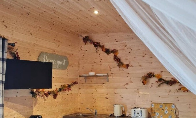 Blackwood Cabine | Rustic Cabin