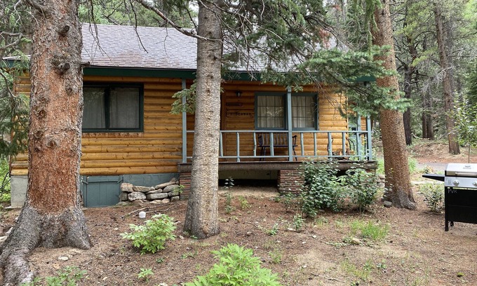 Lyons Cabine | Rustic cabin