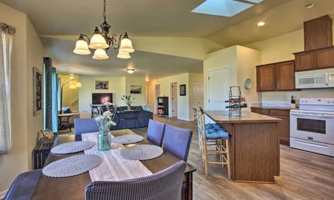 Saginaw Maison | Escape to Nature: Rustic Chic 4BR Farmhome