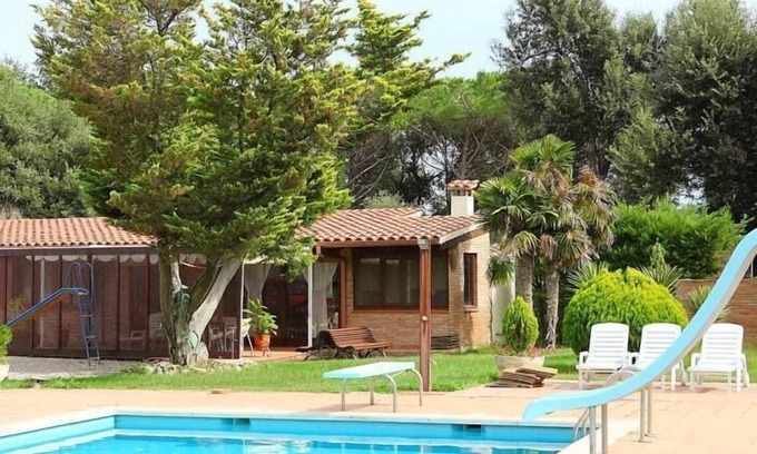 Fornells de la Selva Villa | Maison rustique avec piscine à Gérone