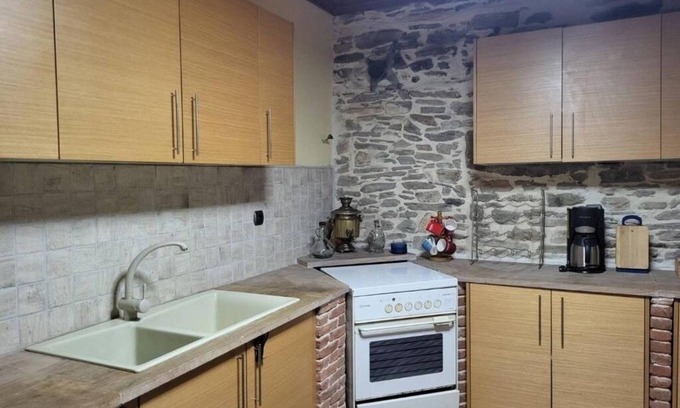 Eleutheroupoli Maison | Rustic House