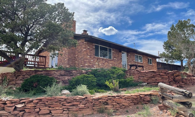 Teasdale Maison | Isolement rustique près du parc national de Capitol Reef