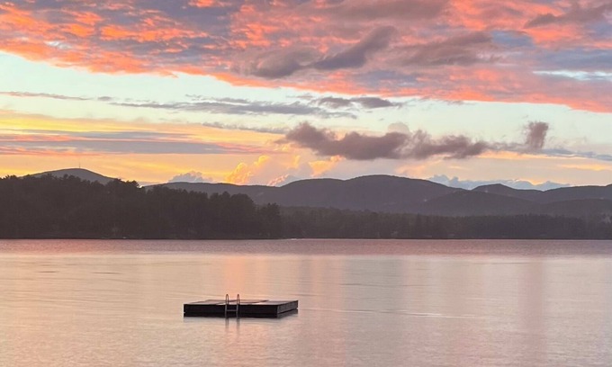Gilmanton IW Cottage | Maison familiale au bord du lac