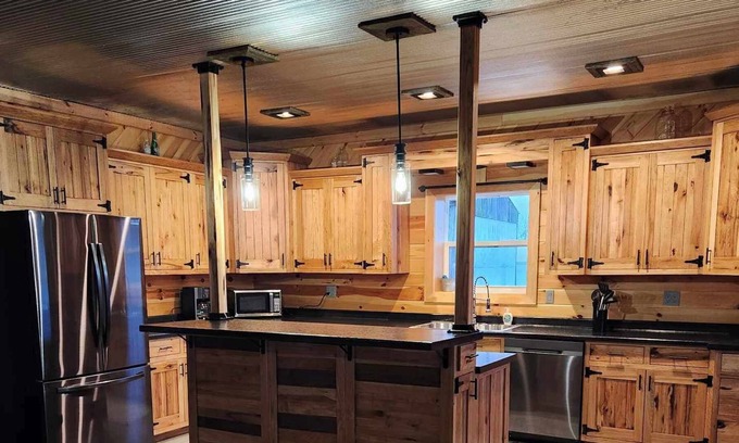 Dayton Maison | Rustic meets trendy
