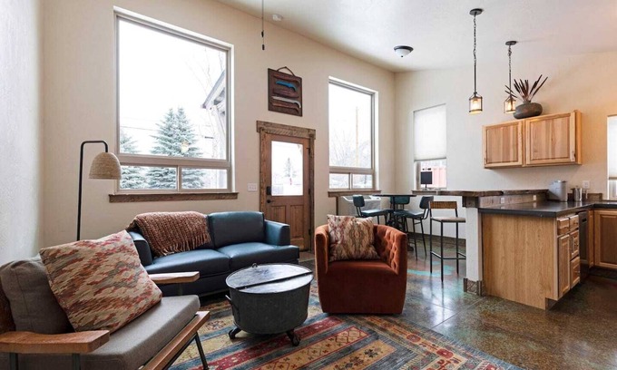East Missoula Maison | Rustic Modern Home in East Missoula