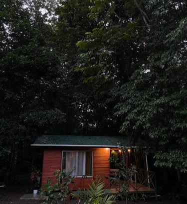 Penas Blancas Maison | Rustic mountain cottage near La Fortuna