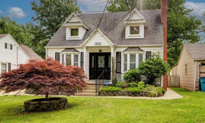 Springfield Maison | This house is a 3 bedroom(s), 2 bathrooms, located in Springfield, MO.