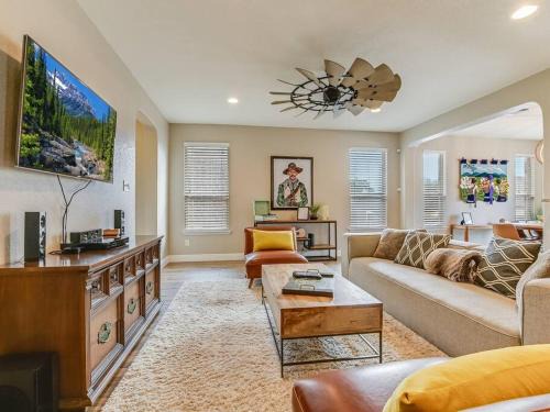 Wetmore Maison | Rustic Residential Home by JW Marriott & TPC Golf