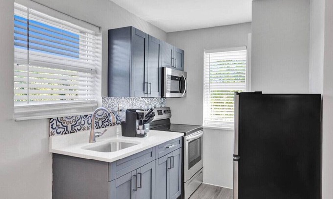 Downtown Fort Lauderdale Appartement | Rustic Retreats: Beachy 1BR in the heart of Fort Lauderdale