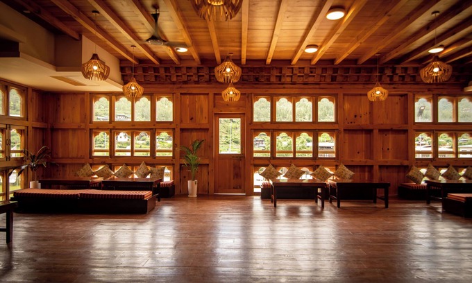 Paro Station Balnéaire | Rustic Roots Resort and Spa