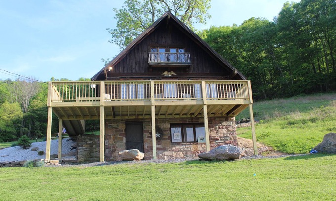 Sybertsville Chalet De Ski | Chalet rustique, tranquille et confortable sur 130 acres de terres agricoles
