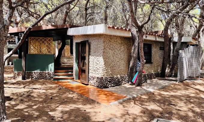 Porto Pino Maison | Rustico Porto Pino 30 meters from the beach