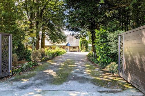 Rai Maison | Rustique & authentique maison au vert
