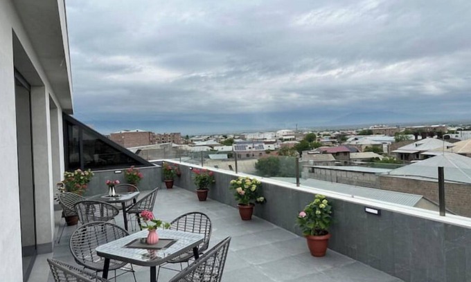 Vagharshapat Appartement | RUVA Guest House