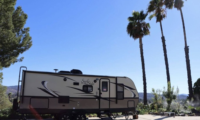 Hemet Maison | RV, quiet place in the mountain