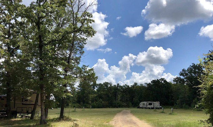 Athens Location De VR | RV Site with Full Hookups on Private Campground