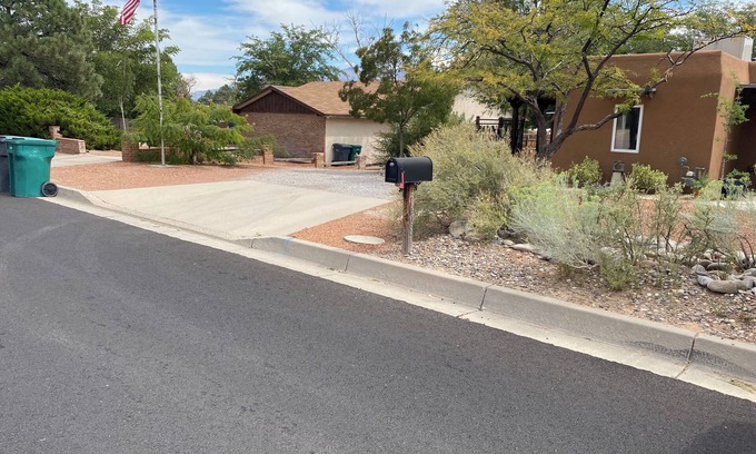 Rio Rancho Location De VR | RV Space in Rio Rancho with stunning views.
