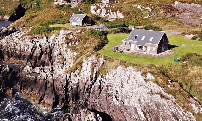 Caherdaniel Maison | Ryan's Seaside Escape - Entire House on the Ocean