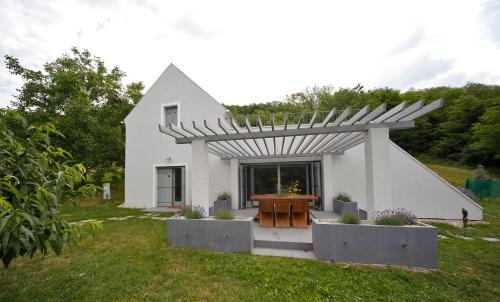 Kaptalantoti Maison | SárgaRigó Holiday Home