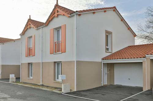 Olonne-sur-Mer Maison | SéjourOlonne - Maison para-hôtellière 4 étoiles, quartier calme