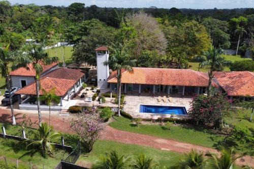 Benevides Maison | Sítio brisa do rio Haras