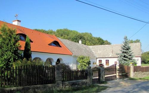 Penzesgyor Appartement | Sörényes Udvarház