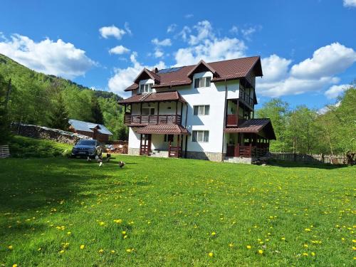 Rucar Cabine | Sătic Casa Maria
