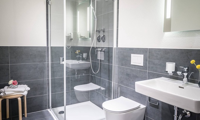 Bruhl-Guterbahnhof Appartement | Appartement-Basic-Salle de Bain amenagée-Balcon-S