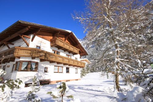 Plangeross Appartement | s'Huamatl