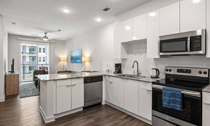 Midtown Appartement | Suite Spectaculaire Appartement 1BR / 1BA (F) - Comprend le nettoyage toutes les deux semaines et le changement de linge