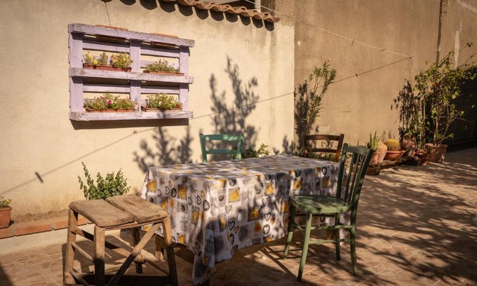 Musei Lit Et Petit-Déjeuner | Sa Domu de Ladiri - matrimoniale con giardino
