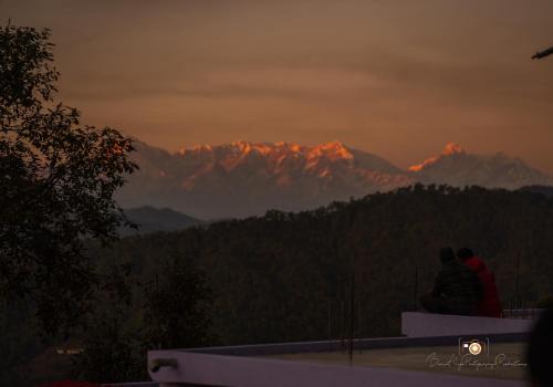 Almora Maison | Saanjh Binsar, Himalaya ka Dwaar