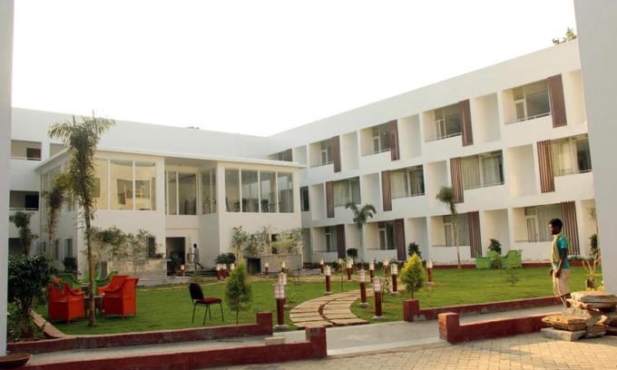 Courtallam Hôtel | SAARAL RESORTS & HOTELS PVT Ltd