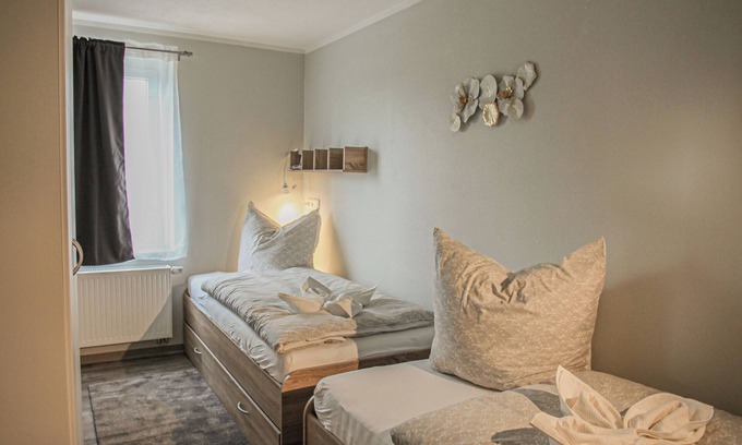 Großengottern Appartement | Sacher´s Quartiere - modern, close to Hainich, Unstrut cycle path and city trips