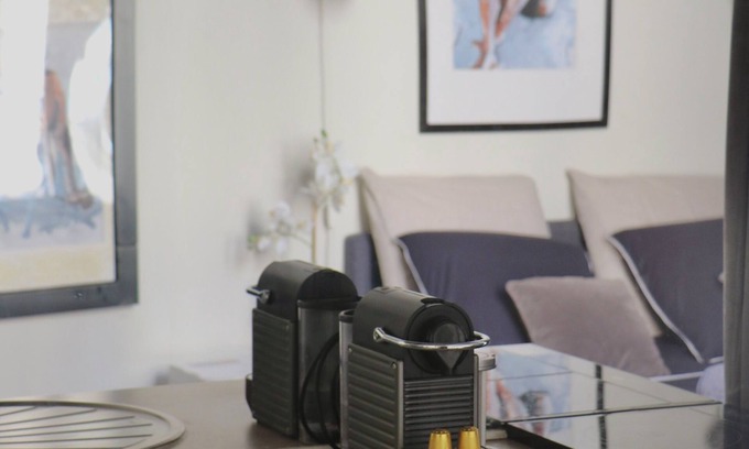 Lunel Appartement | Sacré Coeur de Ville - Le Pescalune