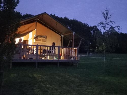 Saint-Cassien Autre | SAFARI LODGE MONPAZIER en pleine nature