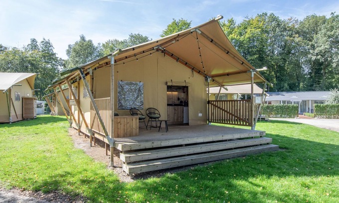 Arcen Maison | Belle tente safari א De Maasduinen