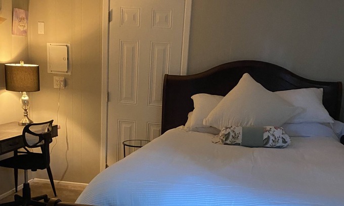 St. James Appartement | Safe home in great town near StonyBrook